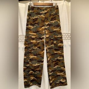 Levi’s Women’s Camo Cargo Pants